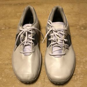 Nike Power Channel Size 9.5 White Stud Golf Shoes